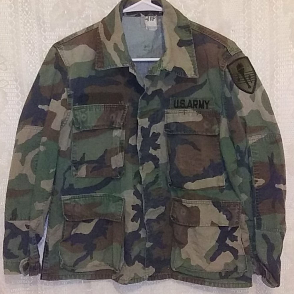 Authentic U.S. Army Jacket CAMO Military Uniform